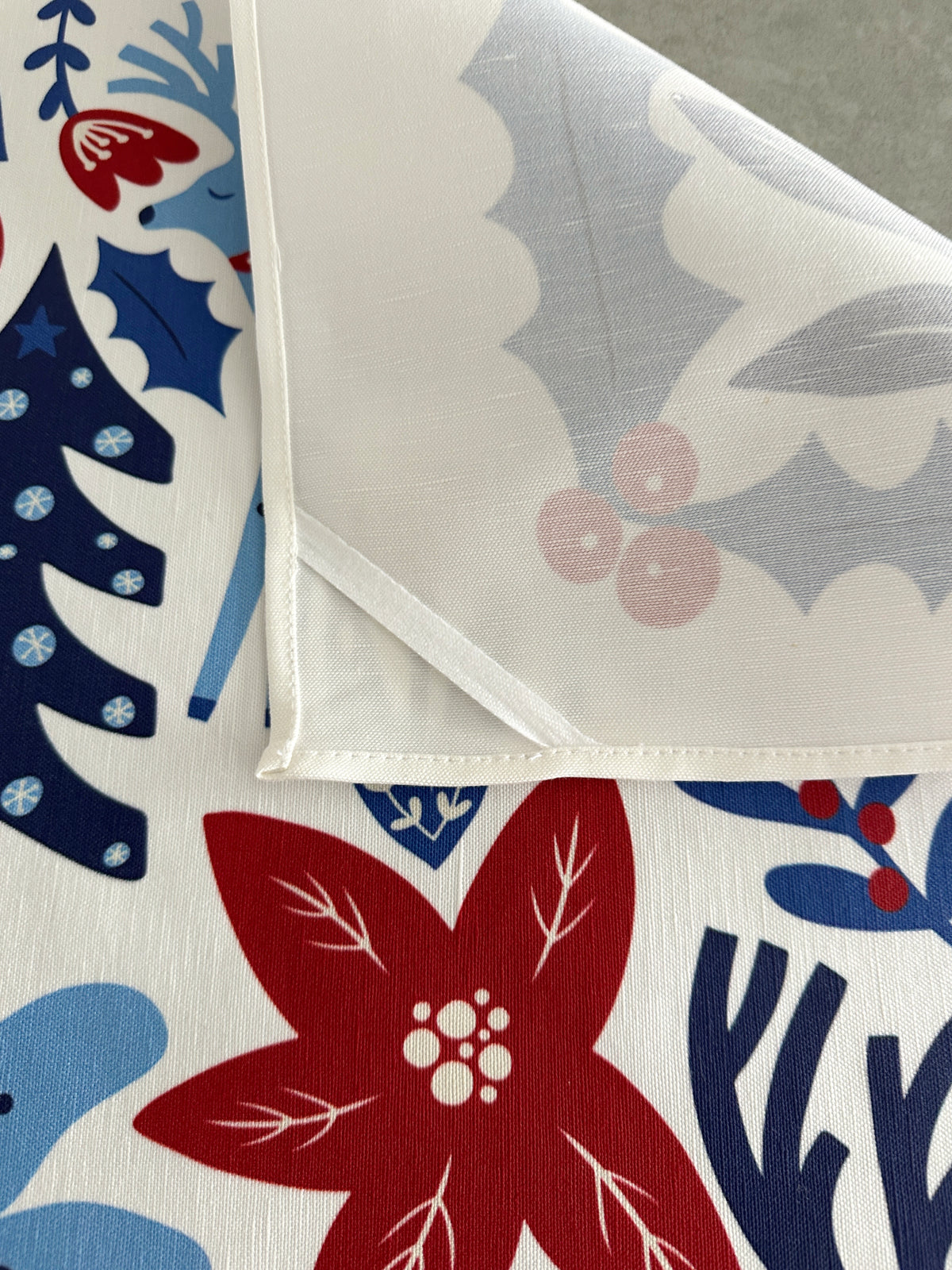 Reindeer Premium tea towel